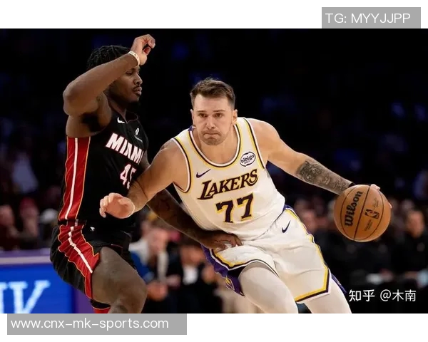 今天热火对湖人精彩直播分析及赛前预测全方位解读